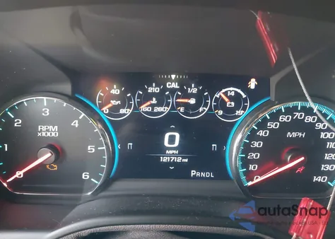 2018 Chevrolet Tahoe Premier z USA, uszkodzony, nr VIN 1GNSKCKJ7JR288243